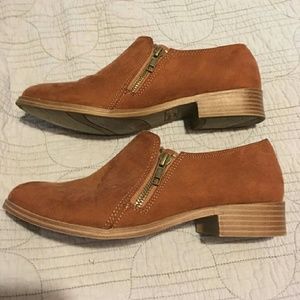 American Eagle ankle boots